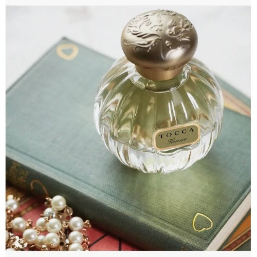 Tocca Florence EDP Classic Floral Bergamot Pear-Mini Roller 3ml,0.1oz-BOXED-NEW - Picture 7 of 13